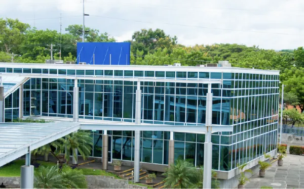 Invercasa Business Center